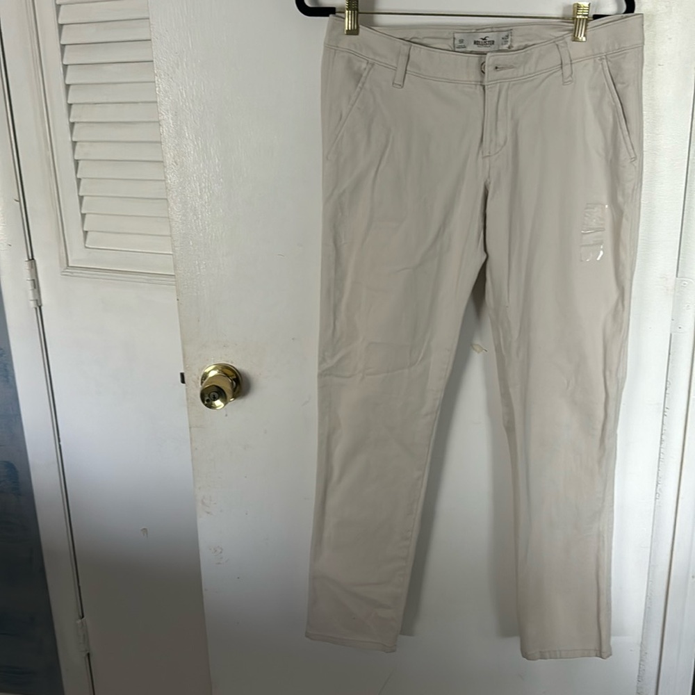 Brand New Hollister Khaki pants